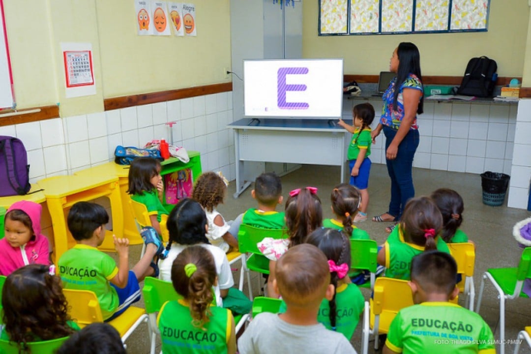 Mais de 70 aprovados são convocados em seletivos