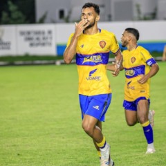 Elmi marcou seu primeiro gol pelo Leão Dourado diante do Humaitá-AC. (Foto: Reprodução/Instagram/@gremioatleticosampaio)