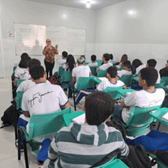 Estudantes da rede estadual voltam às aulas nesta segunda-feira (21)