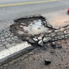 Buraco aumenta na BR-174 e preocupa motoristas