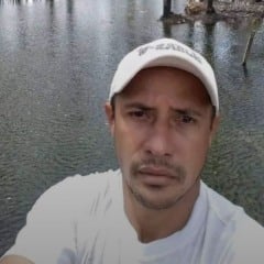 Edcarlos Lopes estava pescando com amigos no Rio Branco (Foto: Reprodução/FACEBOOK)