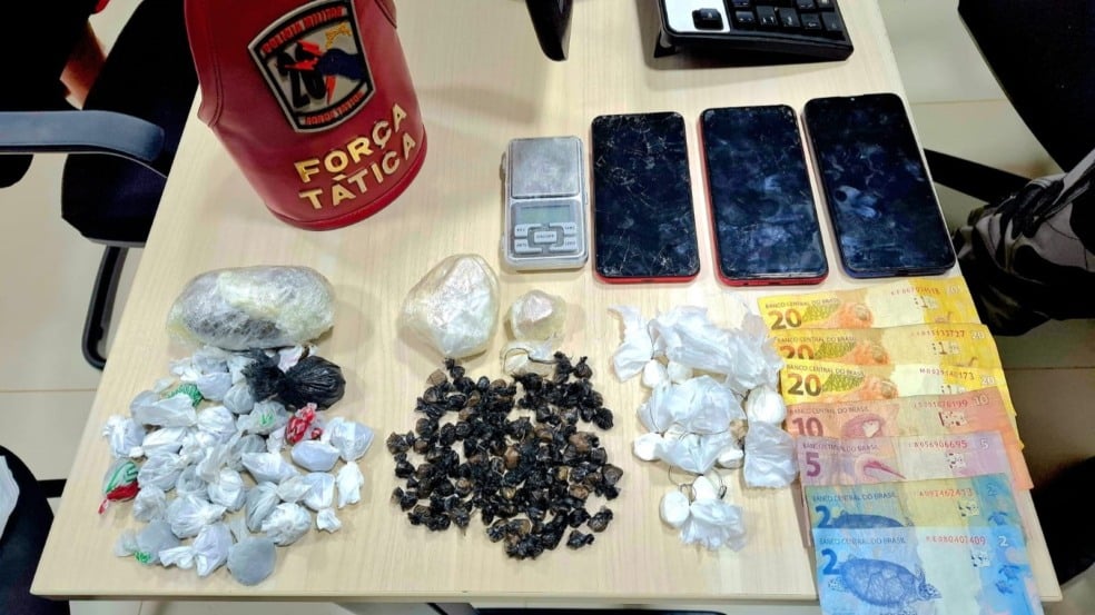 Os suspeitos confessaram que fazem parte de uma organização criminosa e estariam comercializando as drogas na região - Foto: Reprodução