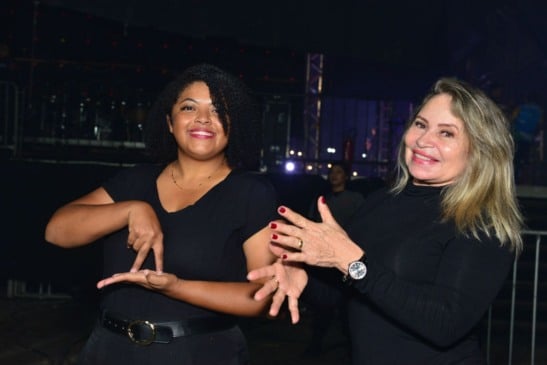  Francynara Pereira Sousa e Neires Vidal. (Foto: Nilzete Franco)