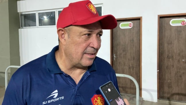 Chiquinho Viana se despede do Grêmio Atlético Sampaio. (Foto: Lucas Castro/FolhaBV)