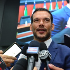O presidente da CBF, Samir Xaud, em entrevista coletiva na Assembleia Legislativa de Roraima (Foto: Nilzete Franco/FolhaBV)