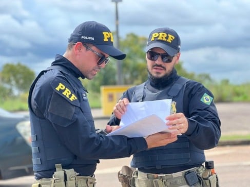 Reforço integra os 521 servidores recém-formados no Curso de Formação Policial da PRF. (Foto: Divulgação/PRF)