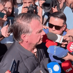 Bolsonaro concedeu entrevista 