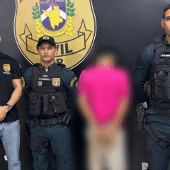A prisão ocorreu durante uma ação integrada da Polícia Civil de Roraima (PCRR), Polícia Militar (PMRR), Inteligência da Polícia Penal da Sejuc e Força Integrada de Combate ao Crime Organizado (Ficco). (Foto: Divulgação)