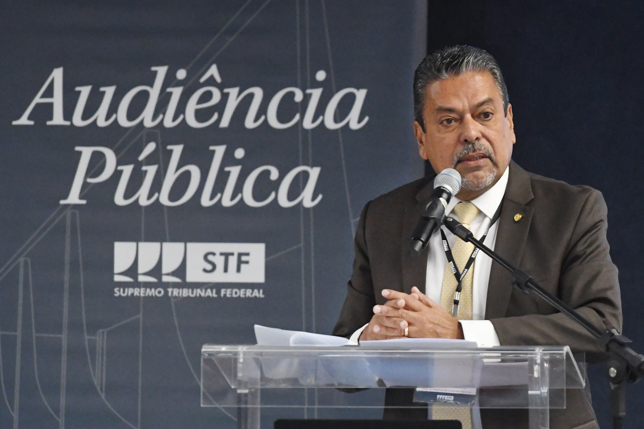 Dr. Hiran participa, no STF, da audiência pública para discutir a exigência de chamamento público antes da autorização para funcionamento de novos cursos de Medicina