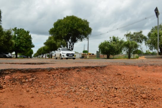 Avenida São Sebastião (Foto: Nilzete Franco/Folha BV)