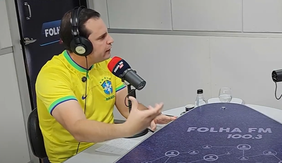 Nicoletti em entrevista à Rádio Folha FM (Foto: Reprodução)