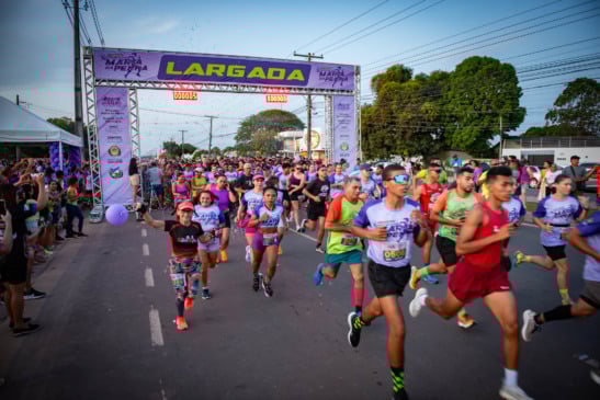 Segundo a secretária de Assistência e Desenvolvimento Social, Nathália Cortez, a corrida combina esporte e conscientização, com o objetivo de mobilizar a sociedade no enfrentamento à violência doméstica. (Foto: Ascom/Semuc)