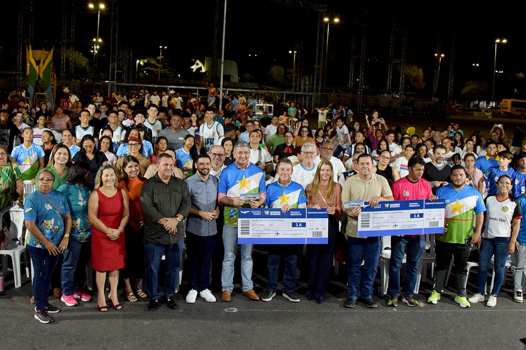 Campeões dos Jogos Escolares de Roraima recebem passagens aéreas para etapas nacionais