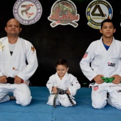 Alex Prestes, Anthony Prestes e João Prestes. (Foto: Wenderson Cabral)
