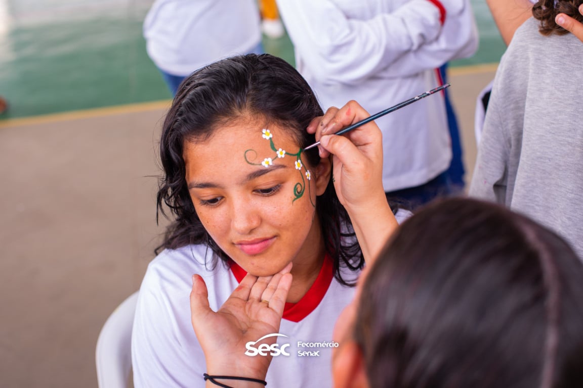 A programação inclui oficinas de Versos Livres e Dança Breaking, contação de histórias e pintura facial (Foto Divulgação)