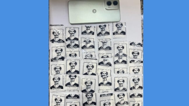Porções de cocaína com imagem do Seu Madruga