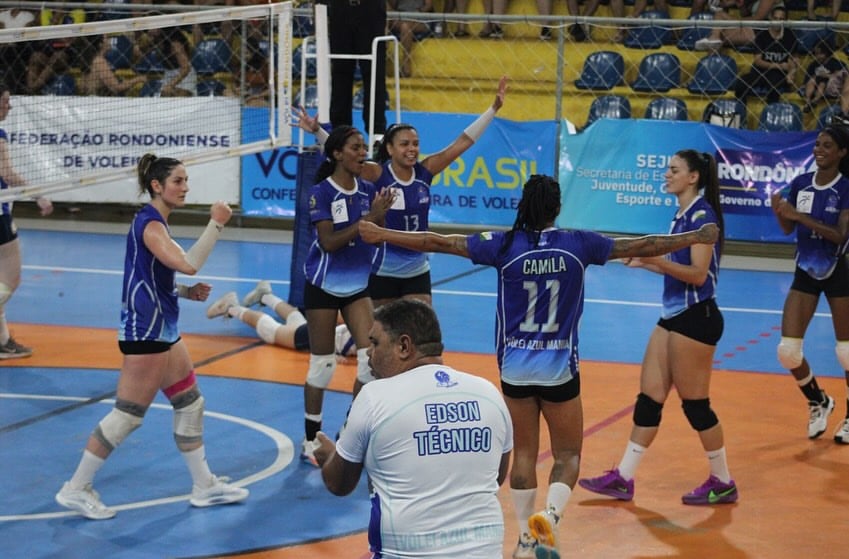 Azul Mania conquistou o título da Etapa Norte. (Foto: Reprodução/Instagram/@deu.bera)