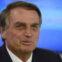 A partir de agora, ele está proibido de receber visitas, com exceção dos advogados, e não pode utilizar celulares, nem mesmo os pertencentes a terceiros. (Foto: reprodução/Instagram/Jair Bolsonaro)