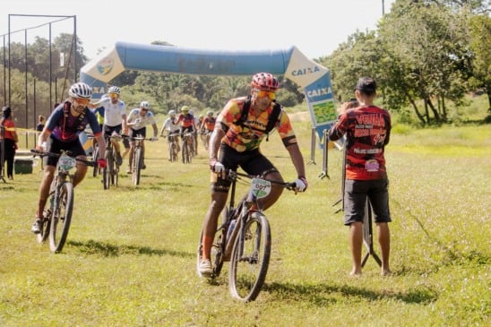 Sara Maciel e Vinício José vencem segunda Etapa Haras Royal de Ciclismo. (Foto: ASCOM/FCR)