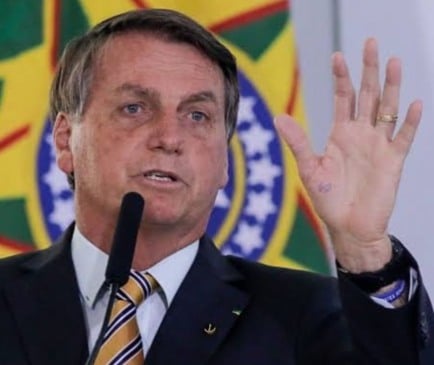 Bolsonaro está proibido de receber visitas, com exceção dos advogados, e não pode utilizar celulares, nem mesmo os pertencentes a terceiros. (Foto: Reprodução/Instagram/Bolsonaro)