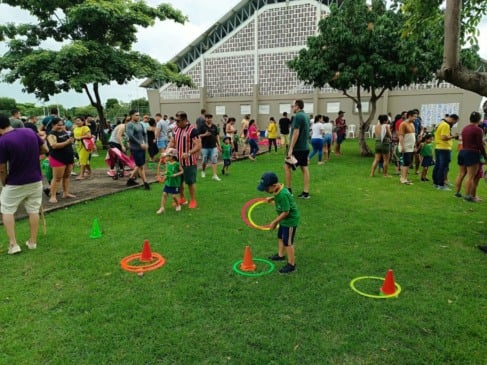Escola promove corridinha em alusão ao Dia dos Pais