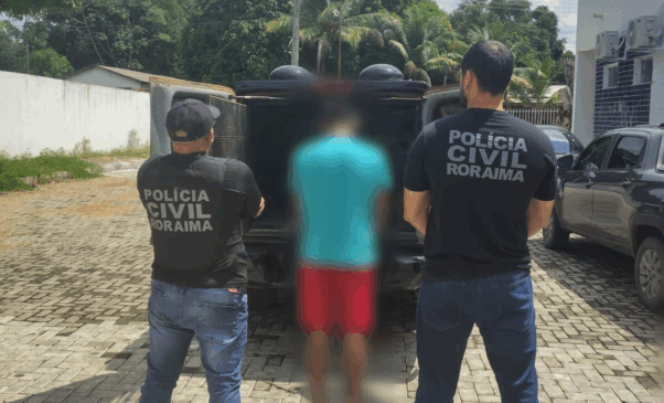Inicialmente, Y. M. S. B. negou o crime, mas depois confessou o estupro da enteada de 7 anos. (Foto: Divulgação/PCRR)