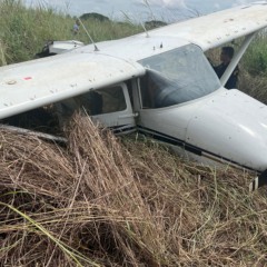 A aeronave foi encontrada abandonada (Foto: Divulgação)