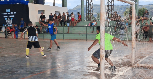 Escola de Uiramutã reúne pais e filhos em torneio de futsal para celebrar o Dia dos Pais