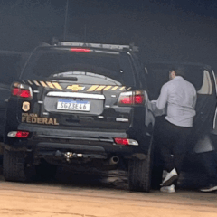 Polícia Federal esteve na manhã desta quinta-feira (7) no prédio do Departamento de Apoio ao Educando (DAE). (Foto: Divulgação)