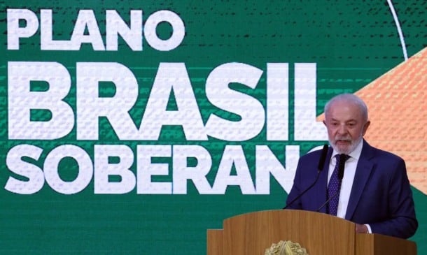 O presidente Luiz Inácio Lula da Silva afirmou que “ninguém ficará desamparado” e que “a bola está com o Congresso” para garantir a continuidade das medidas. (Foto: José Cruz/Agência Brasil)