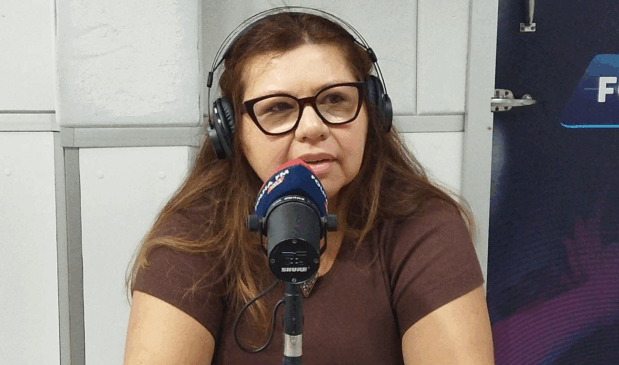 Maisie França em entrevista ao Agenda da Semana. (Foto: FolhaBV)