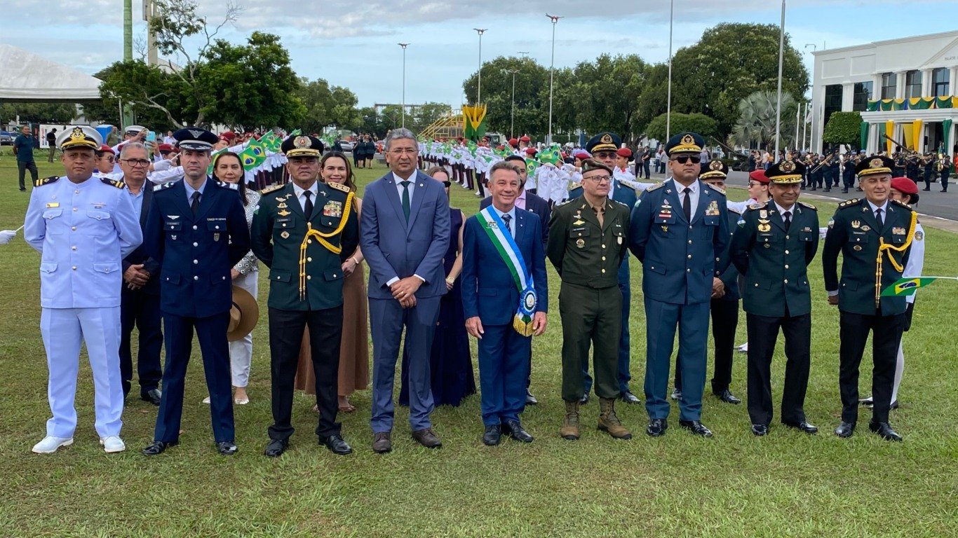 Governador, Antonio Denarium, vice-governador, Edilson Damião; autoridades civis e militares participam da abertura oficial da 'Semana da Pátria'