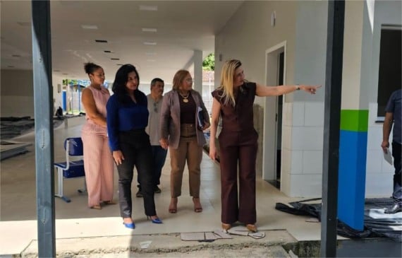 Vistoria nas obras de reestruturação
