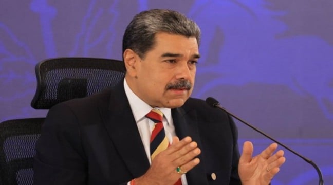 Maduro alista 8,2 mi de milicianos e diz que EUA apontam mísseis à Venezuela