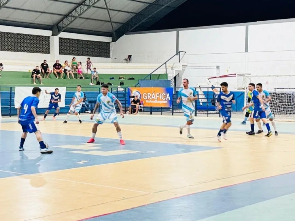Partidas acontecem no Ginásio Hélio Campos. (Foto: Reprodução/Instagram/@ecvivaz)