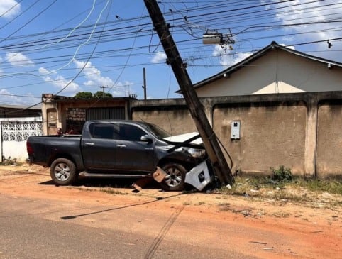 Acidente ocorreu na Rua Francisco Inácio de Souza, bairro Asa Branca (Foto: Divulgação) 