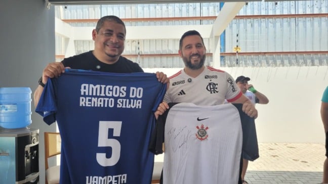 Campeão Mundial Vampeta participa de abertura de Campeonato de Futebol Amador em Alto Alegre. (Foto: Lucas Castro/FolhaBV)