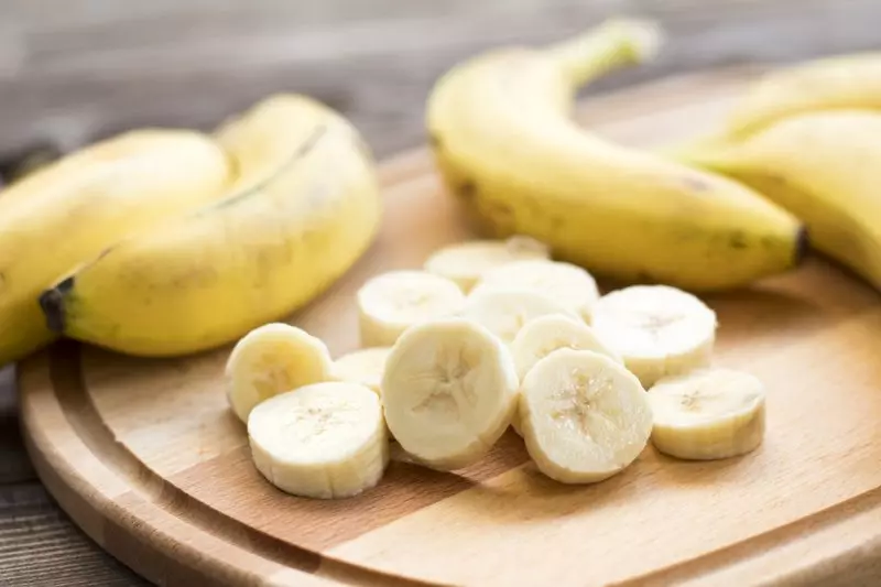A fruta contém fibras solúveis, que ajudam na digestão, mas também tem taninos, substâncias que podem dificultar o trânsito intestinal (Foto Divulgação)