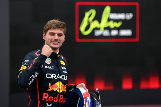 Max Verstappen dominou o circuito do Azerbaijão. (Foto: Reprodução / X @redbullracing).