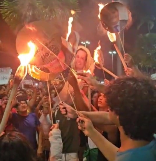 Fotos queimadas e a decisão do Senado que apagou incêndio ao arquivar PEC da Blindagem
