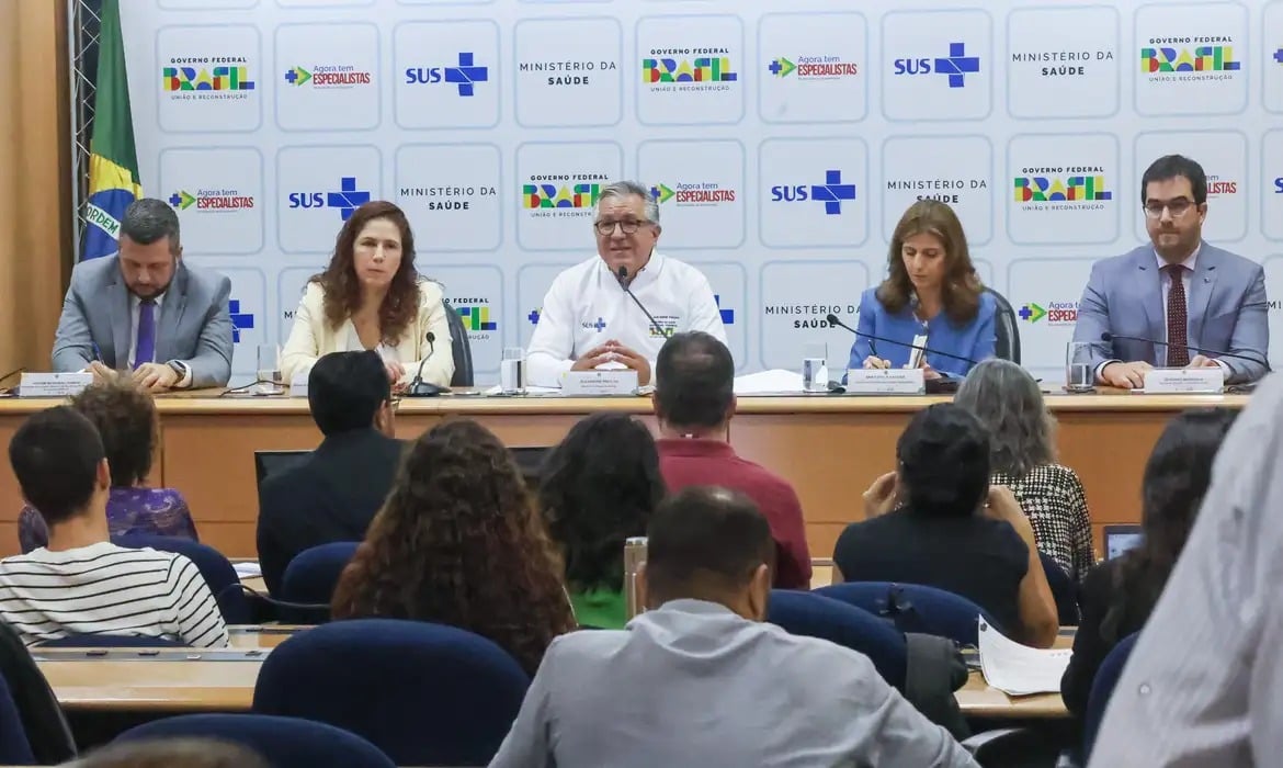 A medida foi anunciada nesta terça-feira (16) pelos ministérios da Saúde e da Gestão e Inovação em Serviços Públicos (MGI). (Foto: Antonio Cruz/Agência Brasil)