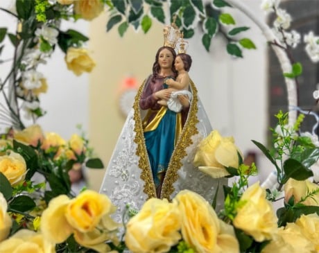 Fiéis iniciam programação em honra à Nossa Senhora de Nazaré
