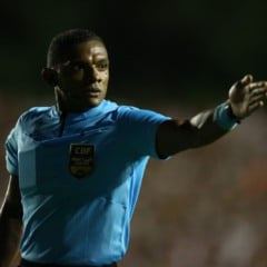 O árbitro venezuelano Daniel Alejandro, da FRF (Foto: Divulgação)