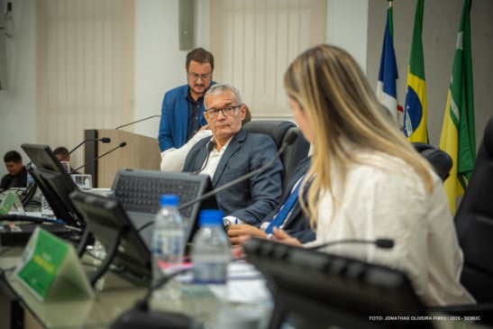 O vice-prefeito Marcelo Zeitoune durante prestação de contas na Câmara Municipal de Boa Vista (Foto: Semuc)