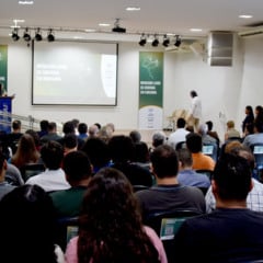 O evento reuniu empresários, especialistas e representantes do setor elétrico para discutir o funcionamento do mercado livre. Foto: Wenderson Cabral/FolhaBV