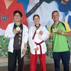 Os atletas roraimenses Lucas Gabriel, Alice Viana e Kaio Lima participaram da 17ª Copa América de Taekwondo e World Taekwondo Championships, em Arujá (SP). Foto: divulgação
