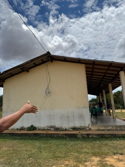 Situação de escola verificada por Lobão (Foto: Divulgação)