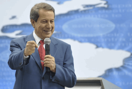 Missionário R.R. Soares é uma das atrações (Foto: Reprodução/Redes Sociais/X)