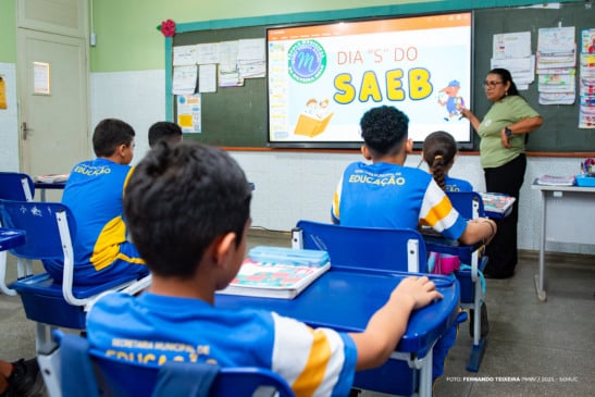 Alunos de Boa Vista participam da prova do SAEB 2025