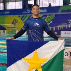 Kauã Gonçalves Santos representa o estado no Campeonato Brasileiro de Jovens de Natação. (Foto: Reprodução/Instagram/@kkaua_s8)